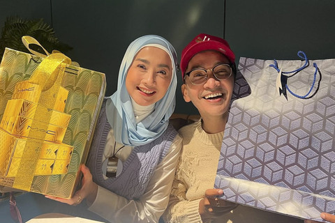 Desy Ratnasari dan Ruben Onsu. Foto: Instagram/ @ruben_onsu