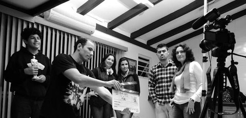 Ilustrasi naskah drama anak sekolah sma. Sumber: pexels.com