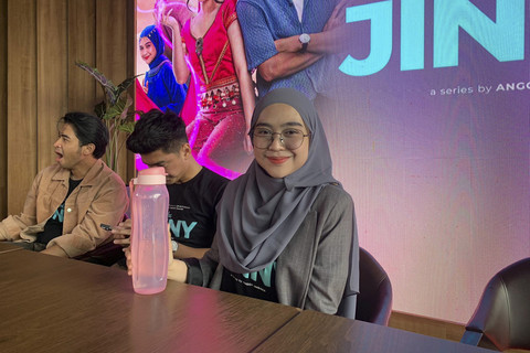 Ria Ricis dalam konferensi pers Pacarku Jinny di Jakarta Selatan, Rabu (22/1/2025).  Foto: Vincentius Mario/kumparan