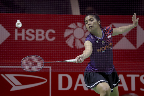 Pebulu tangkis tunggal putri Indonesia Gregoria Mariska Tunjung bertanding melawan tunggal putri Taiwan pada babak 16 besar Indonesia Masters 2025 di Istora Senayan, Jakarta, Kamis (23/1/2025). Foto: Jamal Ramadhan/kumparan