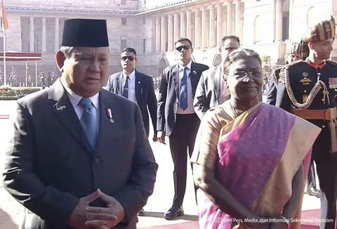 Upacara Kenegaraan Sambut Presiden Prabowo di Istana Rashtrapati Bavan, New Delhi. Foto: YouTube/ Sekretariat Presiden