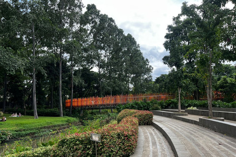 Suasana Tebet Eco Park, Jakarta Selatan. Minggu (26/1/2025). Foto: Rayyan Farhansyah/kumparan