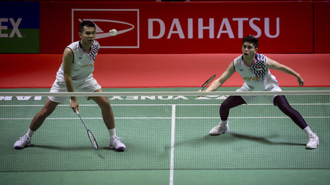 Ganda putra, Fajar Alfian/Muhammad Rian Ardianto tampil pada final Indonesia Masters 2025 di Istora Senayan, Jakarta, Minggu (26/1/2025). Foto: Jamal Ramadhan/kumparan