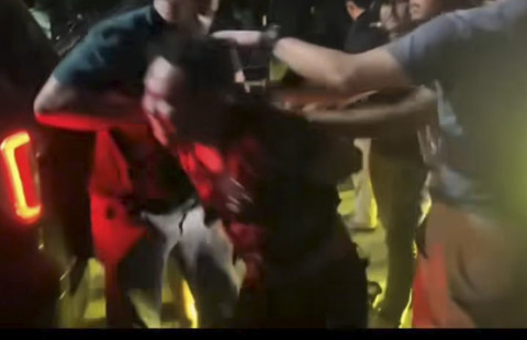 Saat polisi menangkap pelaku mutilasi Ngawi di Madiun. Foto: Dok. Istimewa