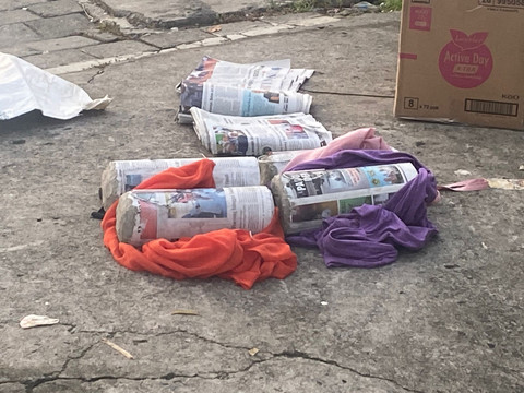 Benda mencurigakan diduga bahan peledak ditemukan di Simpang Empat Dumpil arah Pintu Masuk Tol Madiun, Jawa Timur, Rabu (29/1/2025) dok. Istimewa