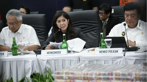 Menteri Komunikasi dan Digital, Meutya Hafid dalam Konferensi Pers Capaian Desk Pemberantasan Perjudian Daring dan Desk Keamanan Siber dan Perlindungan Data, di Kantor Kementerian Komdigi, Jakarta Pusat,Kamis (21/11/2024). Foto: Dok. Komdigi