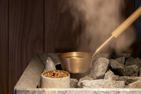  Ilustrasi perlengkapan sauna. Foto: Shutterstock