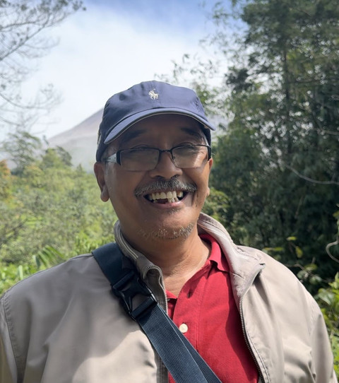 Bayu, wisatawan asal Balikpapan yang mengikuti upacara Labuhan Merapi, Jumat (31/1). Foto Resti Damayanti/Pandangan Jogja
