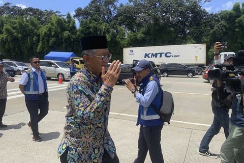 Menteri PU Dody Hanggodo tinjau GT Ciawi 2. Foto: Mirsan Simamora/kumparan