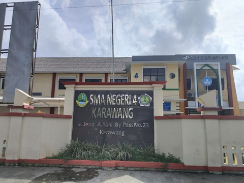 SMAN 4 Karawang. Foto: kumparan