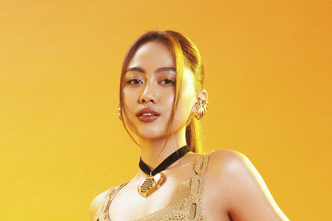 Penyanyi Sisca Saras rilis lagu Tak Berakhir Sama. Foto: Istimewa