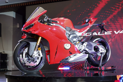 Motor baru Ducati Panigale V4 S resmi meluncur di Indonesia. Foto: Sena Pratama/kumparan