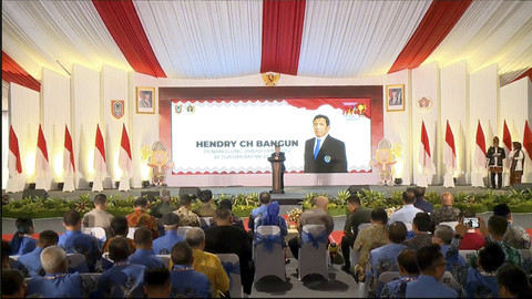 Hendry Ch Bangun pada acara Puncak Hari Pers Nasional, Minggu (9/2/2025). Foto: YouTube/ pwi kalsel