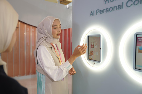 Keseruan di Wardah Colourverse. Foto: Wardah