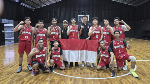 Timnas Bola Basket Tuli Indonesia yang akan mengikuti Kejuaraan Basket regional khusus atlet tuli di Hong Kong selama 1-2 Maret 2025. Foto: Dok. PERBASI