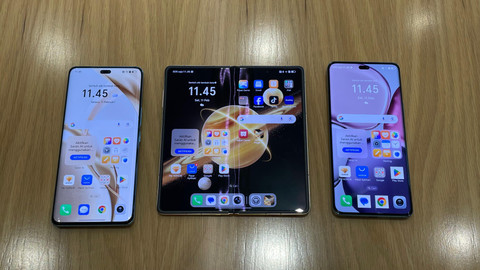 Tiga smartphone Honor yang akan dirilis di Indonesia. Foto: Habib Allbi Ferdian/kumparan