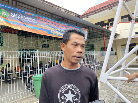 Orang tua siswa, Iwan Ariwantoko. Foto: Resti Damayanti/Pandangan Jogj