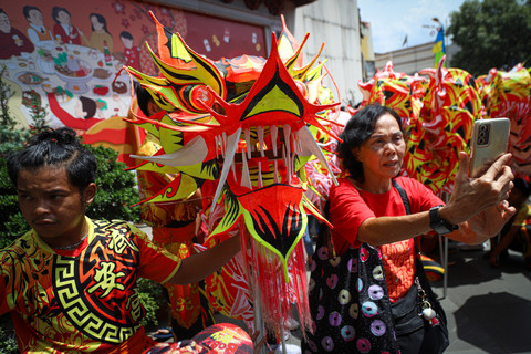Perayaan Cap Go Meh 2025 di Pancoran Chinatown, Glodok, Jakarta Barat, Rabu (13/2/2025). Foto: Iqbal Firdaus/kumparan