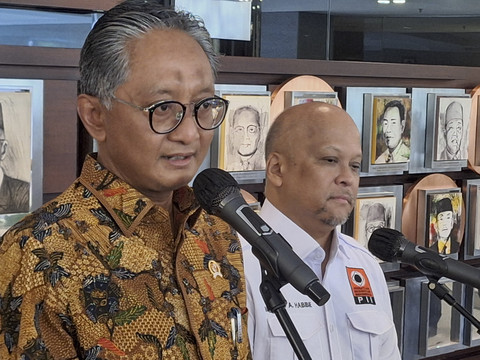 Menteri PU Dody Hanggodo di Kantor Kementerian PU, Jakarta Selatan pada Kamis (13/2/2025). Foto: Argya D. Maheswara/kumparan 