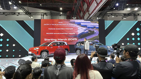Harga mobil listrik Aion V diumumkan di IIMS 2025, mulai Rp 449 juta. Foto: Aditya Pratama Niagara/kumparan