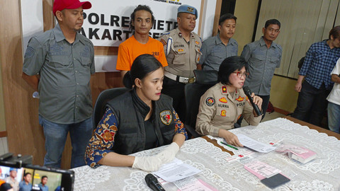 Vadel Badjideh resmi ditetapkan sebagai tersangka oleh Polres Metro Jakarta Selatan. Foto: Aprilandika Pratama/kumparan