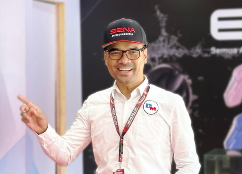 Politikus PSI Ronald Aristone Sinaga yang juga influencer dengan nama Bro Ron. Dok: @brorondm