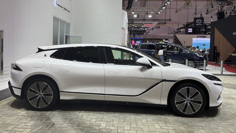 Denza Z9 GT di IIMS 2025. Foto: Fitra Andrianto/kumparan