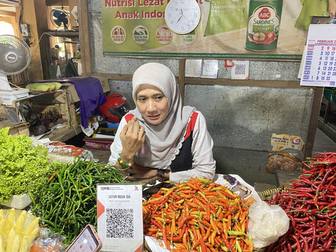 Salah satu pedagang cabai dan sayur di Pasar Beringharjo. Foto: Resti Damayanti/Pandangan Jogja