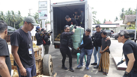 Bareskrim Polri menggagalkan pengiriman 74 kilogram ganja ke Jakarta. Foto: Istimewa