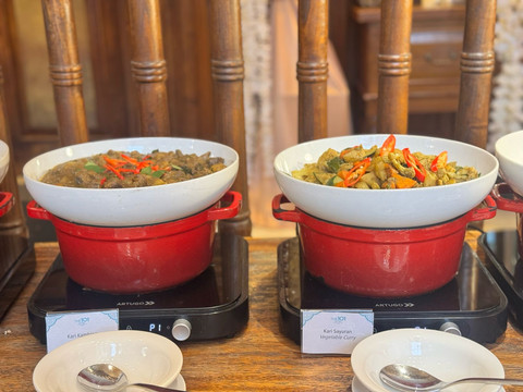 Menu yang disajikan untuk berbuka puasa di The  101 Yogyakarta Tugu. Foto: Mulyairfani/Pandangan Jogja