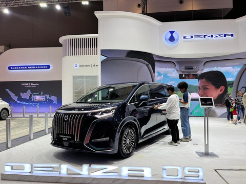 BYD Denza D9 di IIMS 2025. Foto: Fitra Andrianto/kumparan
