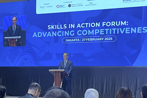 Duta Besar Swiss untuk Indonesia, Olivier Zehnder saat forum Skills in Action: Advancing Competitiveness yang digelar di Menara Danareksa, Jakarta, Kamis (27/2/2025). Foto: Tiara Hasna/kumparan