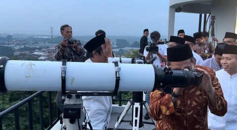 Pemanatauan hilal di UIN Walisongo Semarang, Jawa Tengah, Jumat (28/2). Foto: Intan Alliva/kumparan