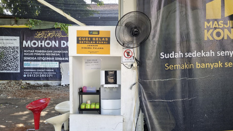 Suasana Masjid Pemuda Konsulat Surabaya.  Foto: Farusma Okta Verdian/kumparan