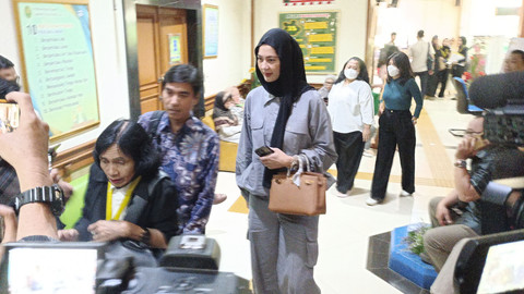 Paula Verhoeven hadiri sidang cerai di Pengadilan Agama Jakarta Selatan. Foto: Aprilandika Pratama/kumparan