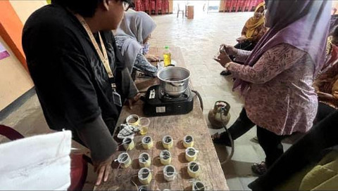 Kegiatan Mahasiswa KKN Unila di Desa Bangunrejo, Lampung Tengah. | Foto: Ist
