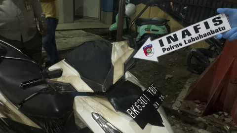 Motor polisi di Polres Labuhanbatu tiba-tiba dibakar ODGJ. Foto: Dok. Istimewa