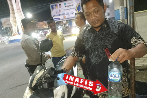 Motor polisi di Polres Labuhanbatu tiba-tiba dibakar ODGJ. Foto: Dok. Istimewa