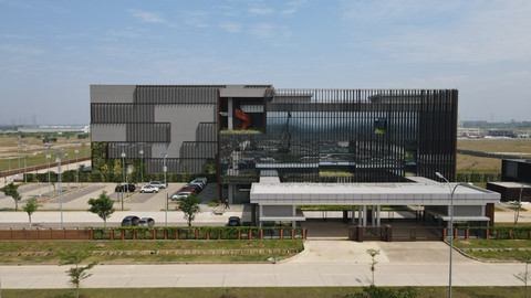 Gedung Data Center NeutraDC. Foto: Dok. Telkom