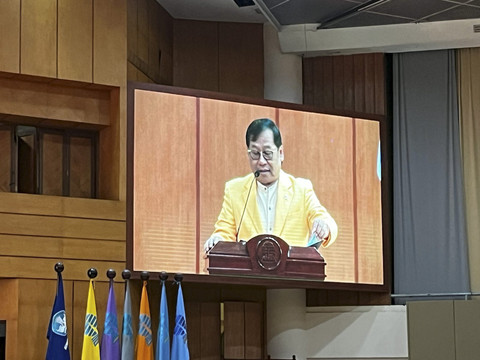Rektor Universitas Terbuka, Dr. Mohamad Yunus, S.S., M.A. Minggu (9/3/2025). Foto: Rayyan Farhansyah/kumparan