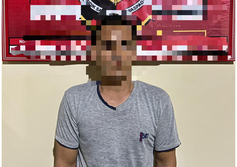 Pria di Sambas diamankan karena terlibat judi togel online. Foto: Dok. Satreskrim Polres Sambas