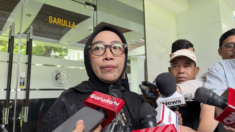 Direktur Jenderal Energi Baru Terbarukan dan Konservasi Energi (EBTKE) Kementerian ESDM, Eniya Listiani Dewi, Selasa (11/3/2025). Foto:  Fariza/kumparan