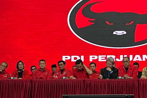 PDIP menggelar konferensi pers atas perkembangan kasus Sekjen Hasto Kristiyanto di DPP PDIP, Jakarta Pusat, Rabu (12/3/2025). Foto: Alya Zahra/kumparan 