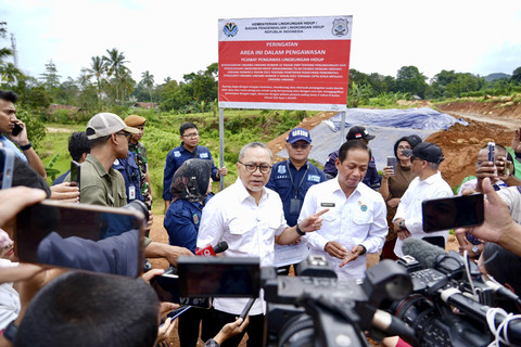 Menko Zulhas dan Menteri LH Kembali Segel Sejumlah Kawasan Bogor.  Foto: Dok. Istimewa