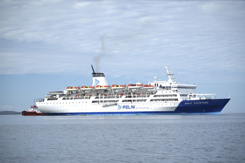 Pesan tiket kapal laut online tanpa ribet dan dapatkan diskon di BRImo. Foto: Shutterstock