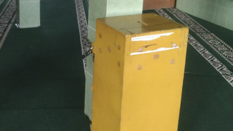 Kontak infak di Masjid Baitturahman, Krapyak Kulon, Kapanewon Sewon, Kabupaten Bantul dibobol pencuri. Foto: Dok. Polres Bantul