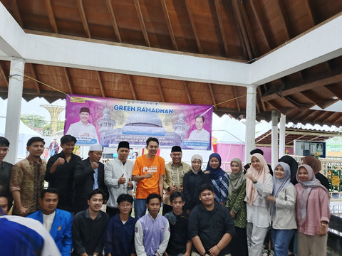 Komunitas Trash Ranger Banten menggelar acara Green Ramadhan pada Sabtu (8/3). Foto: Trash Ranger Banten 