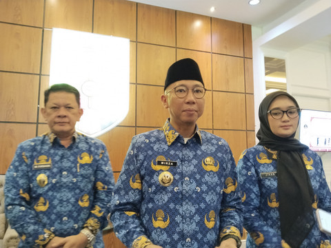 Gubernur Lampung, Rahmat Mirzani Djausal bersama Wakil Gubernur Lampung, Jihan Nurlela dan Plh. Sekda Lampung, M. Firsada | Foto : Eka Febriani / Lampung Geh