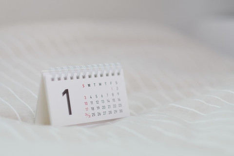 Ilustrasi Kalender Jawa April 2025. Foto: dok. Unsplash/Kyrie kim