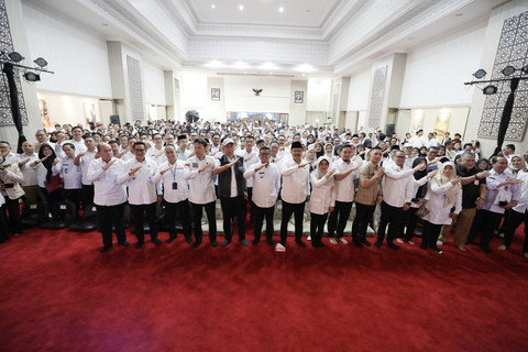 Mensos Saifullah Yusuf menghadiri kegiatan Dialog Bersama Pilar Sosial Banten, Rabu (19/3/2025). Foto: Dok Kemensos